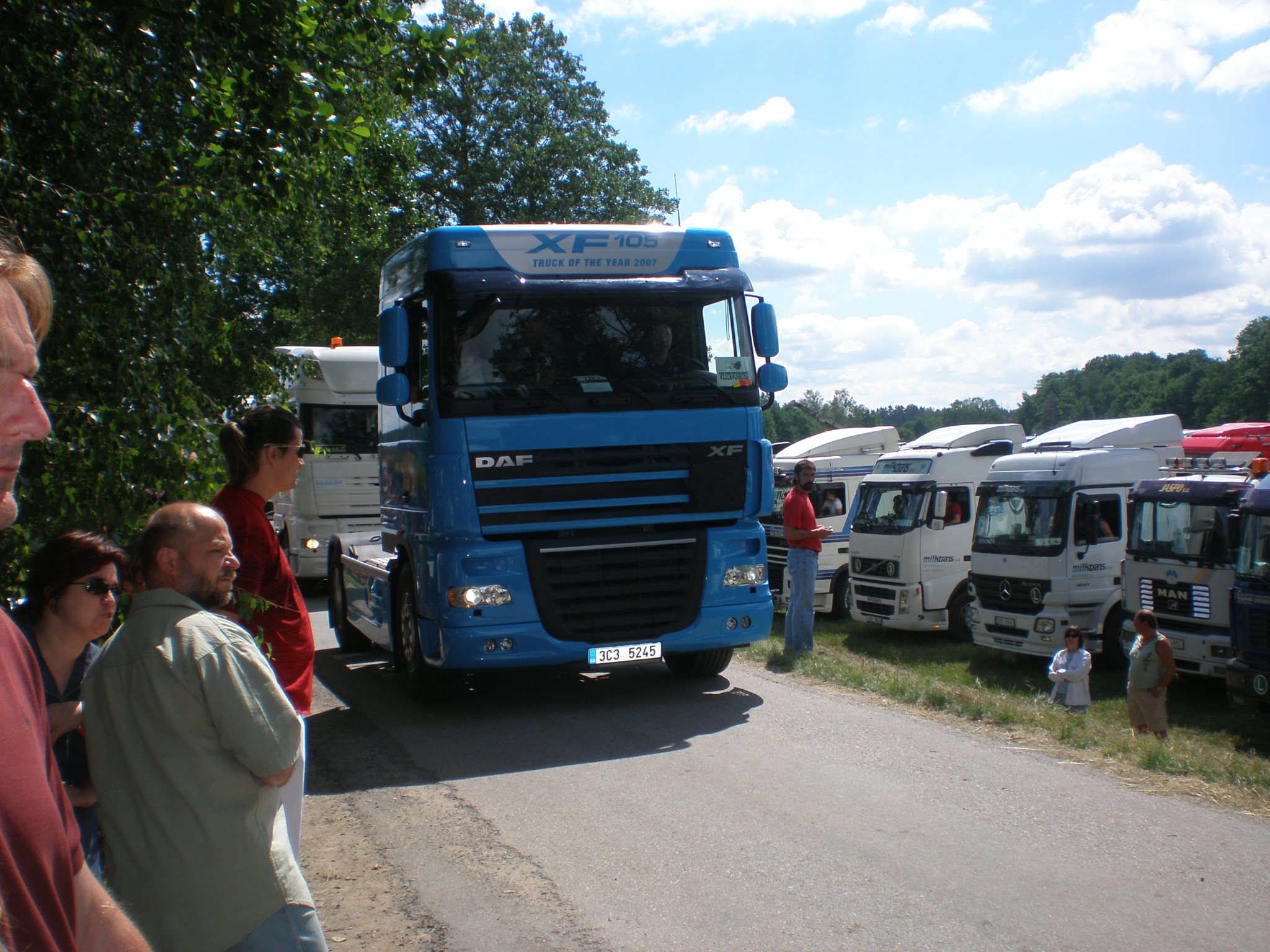 DAF XF105.JPG