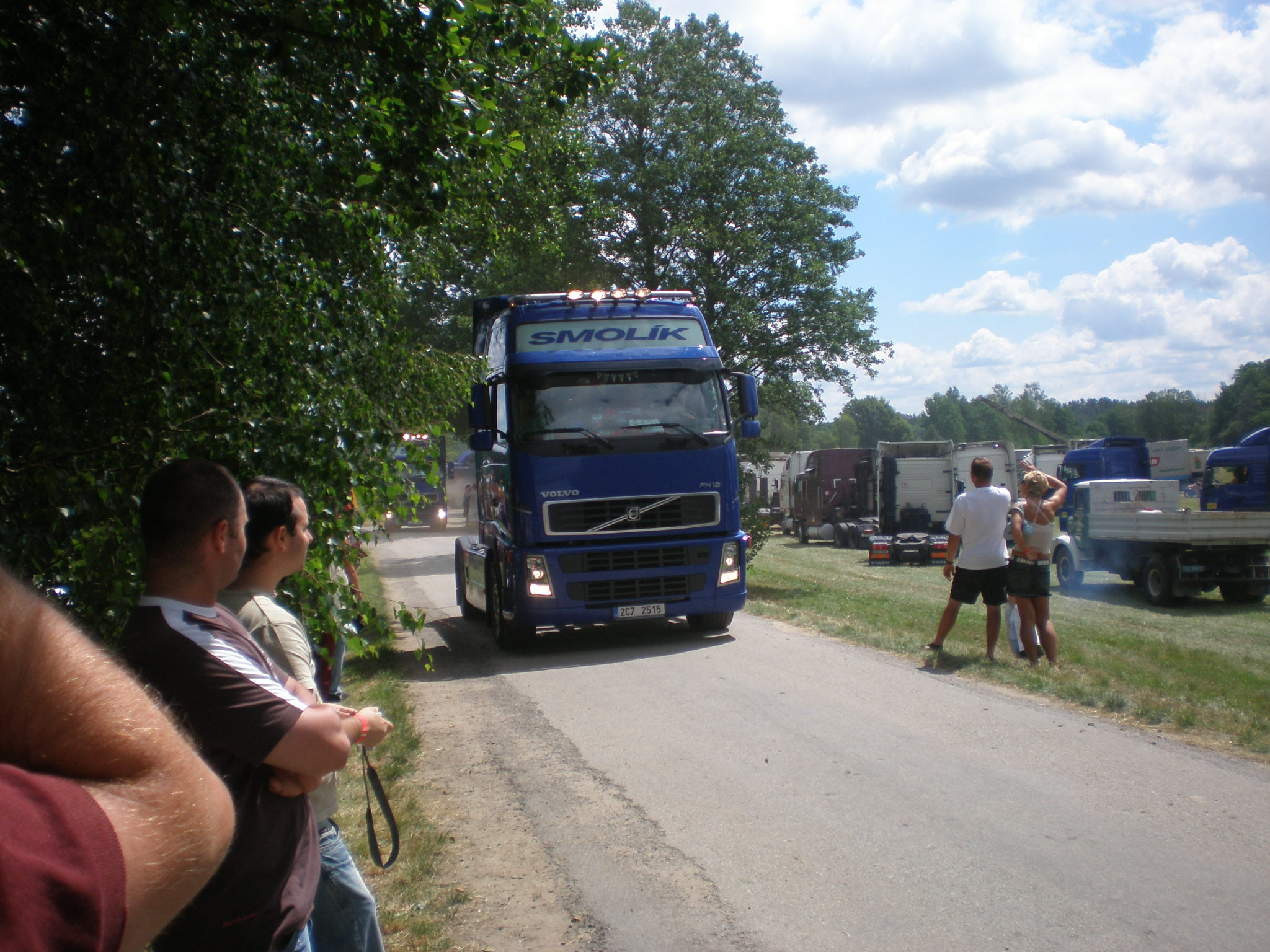 Volvo FH12 Smolík.JPG