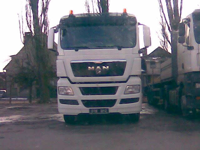 MAN TGX.jpg